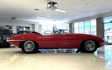 Jaguar-XKE-E-Type-Cabriolet-1962-20