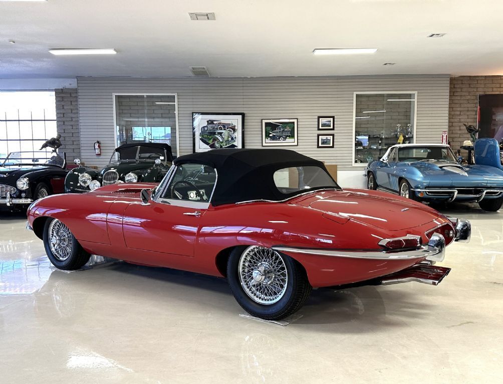 Jaguar-XKE-E-Type-Cabriolet-1962-29