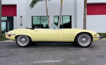 Jaguar-XKE-Roadster-1973-2