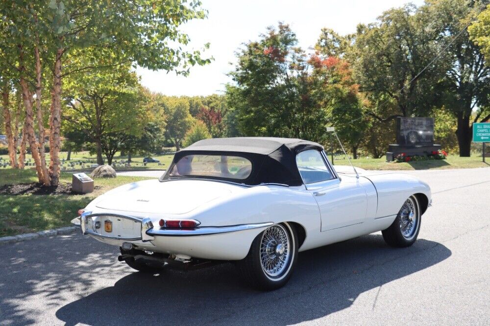 Jaguar-XKE-Series-I-3.8-Roadster-1963-4