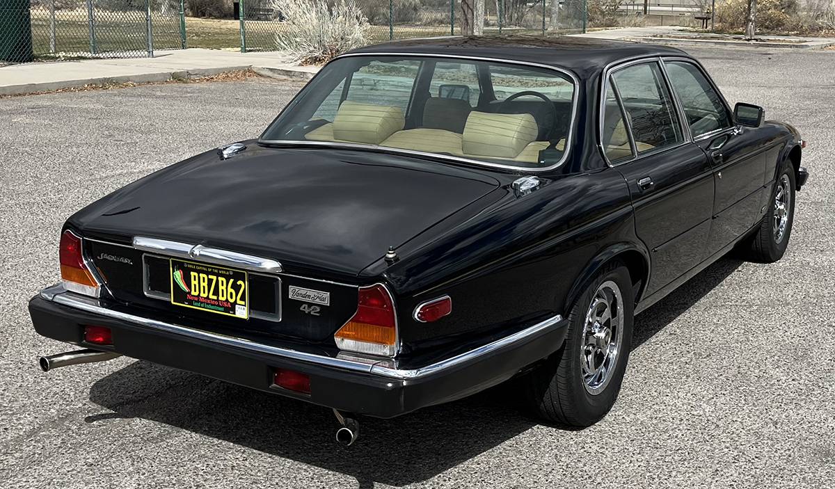 Jaguar-Xj6-1985-9