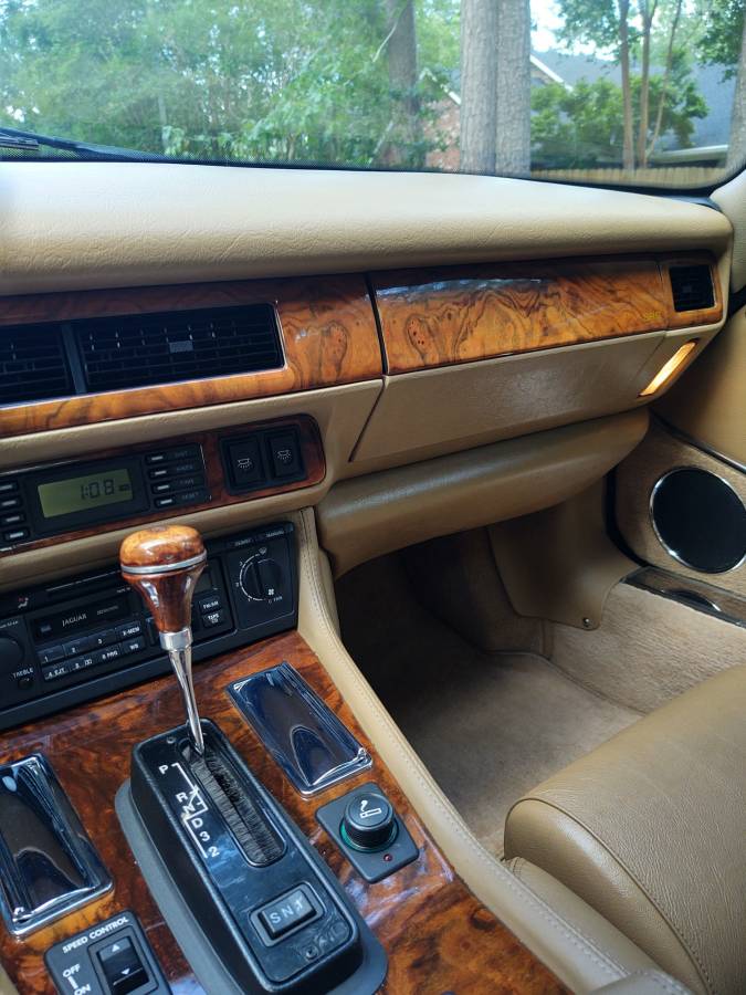 Jaguar-Xjs-1994