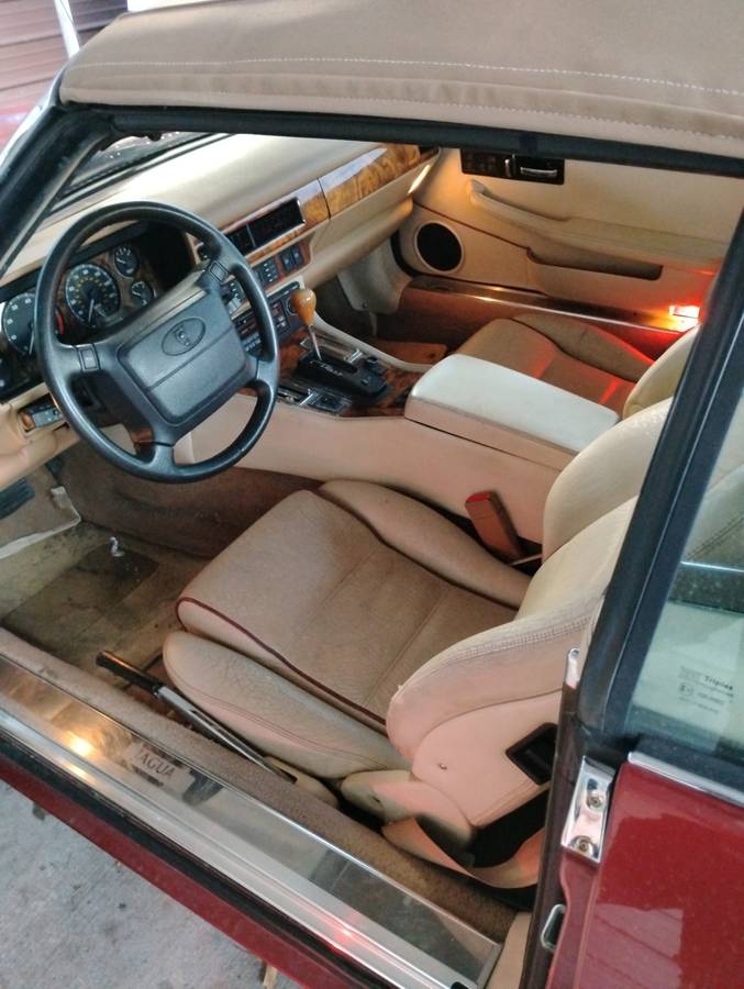 Jaguar-Xjs-v12-1994-3