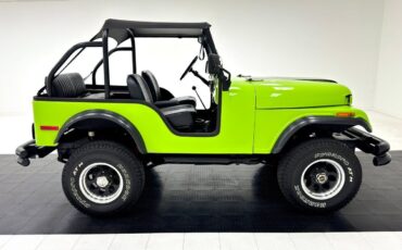 Jeep-CJ-1973-5