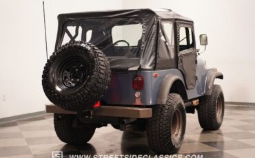 Jeep-CJ-1974-14