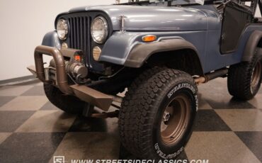 Jeep-CJ-1974-23