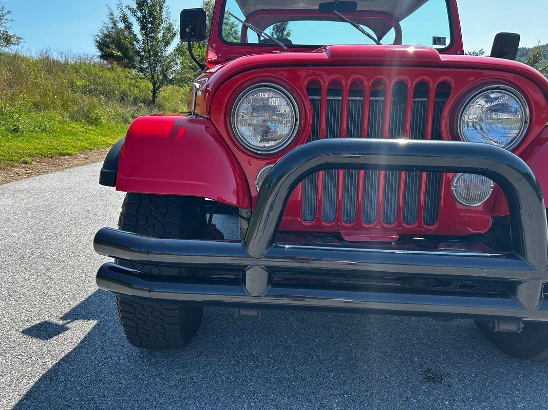 Jeep-CJ-1978-8