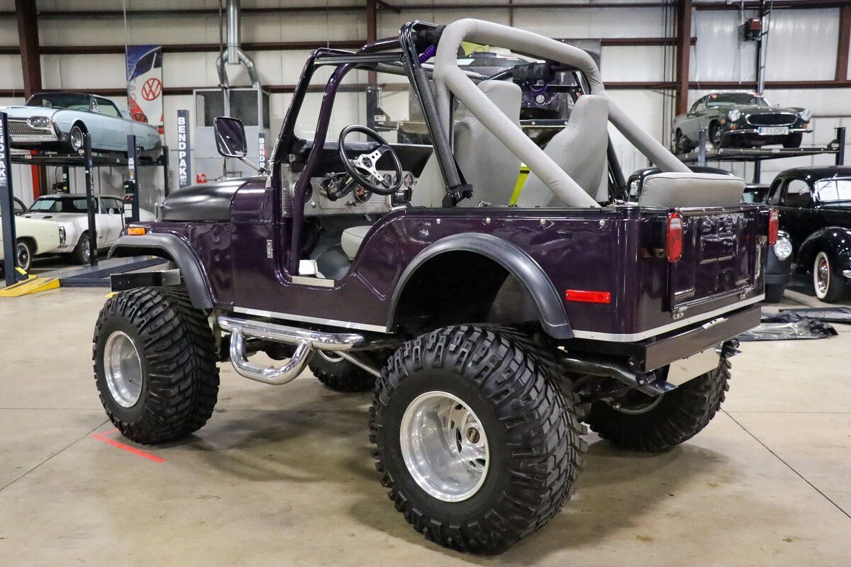 Jeep-CJ-1979-5