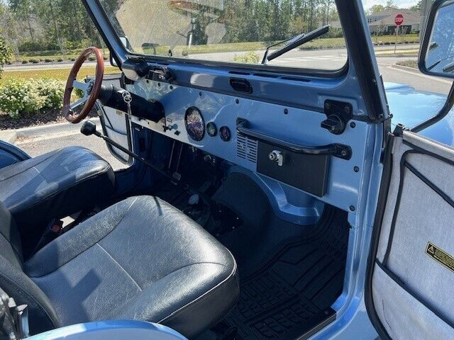 Jeep-CJ-1979-7