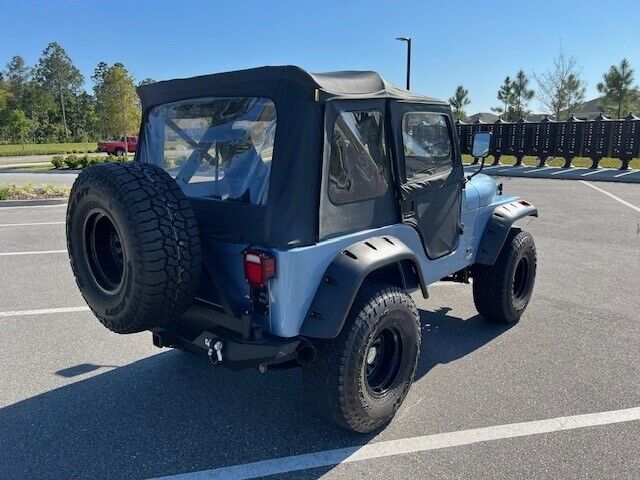 Jeep-CJ-1979-9