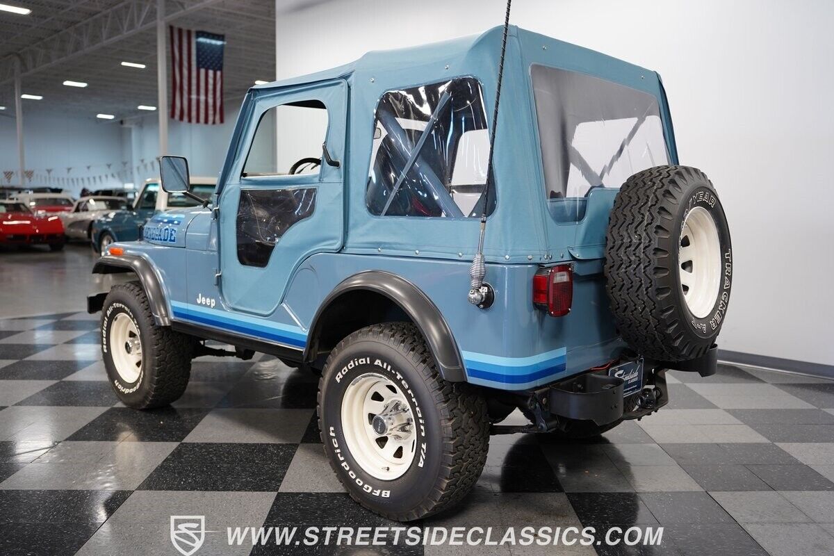 Jeep-CJ-1981-9