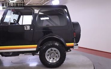 Jeep-CJ-1981-9