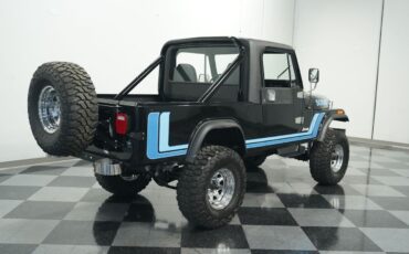 Jeep-CJ-1982-11