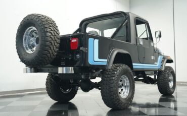 Jeep-CJ-1982-24