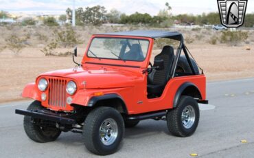 Jeep-CJ-1982-5