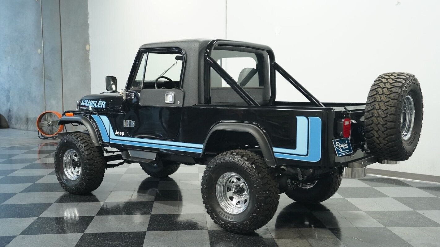 Jeep-CJ-1982-7