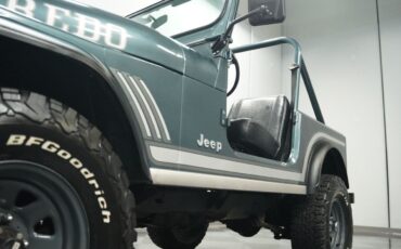 Jeep-CJ-1983-20