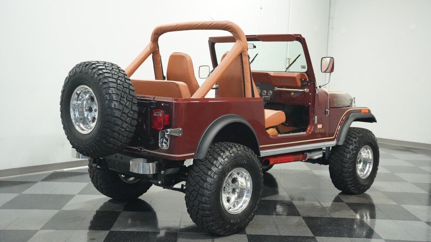 Jeep-CJ-1984-11