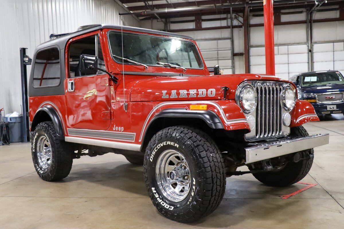 Jeep-CJ-1984-11