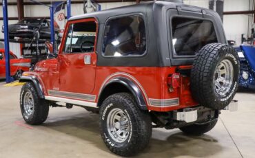 Jeep-CJ-1984-5