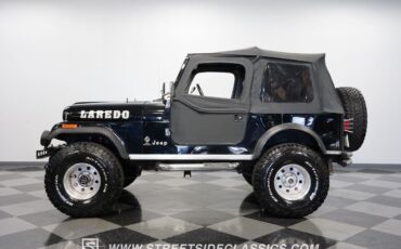 Jeep-CJ-1985-7