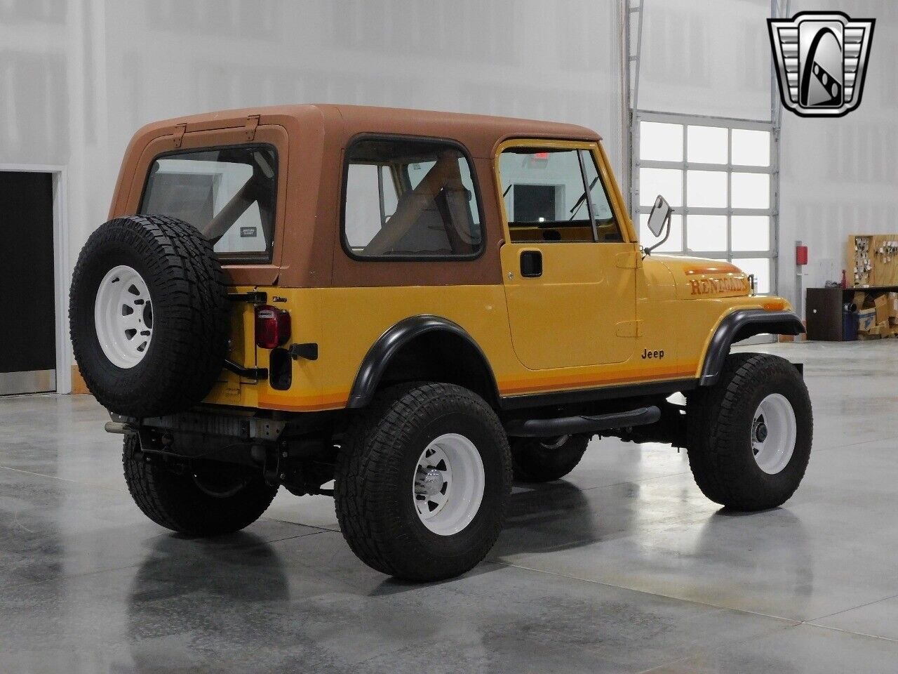 Jeep-CJ-Cabriolet-1982-4