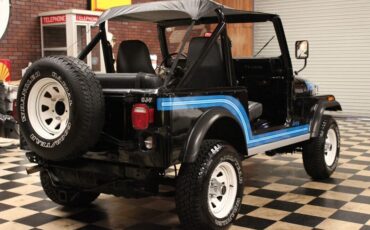 Jeep-CJ-SUV-1985-15