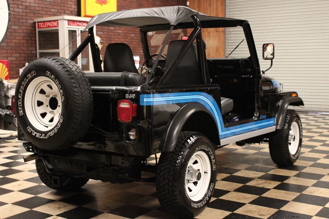 Jeep-CJ-SUV-1985-15