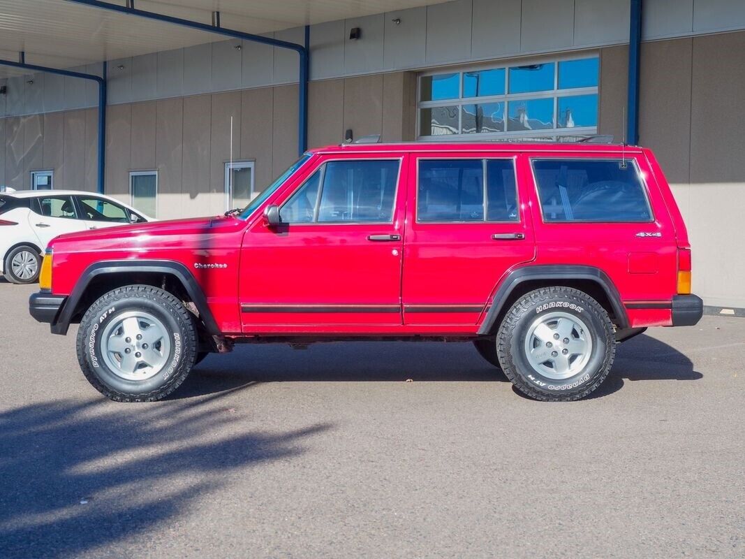 Jeep-Cherokee-1992-8