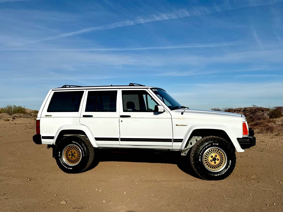 Jeep-Cherokee-limited-1990-1