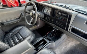 Jeep-Cherokee-limited-1990-9