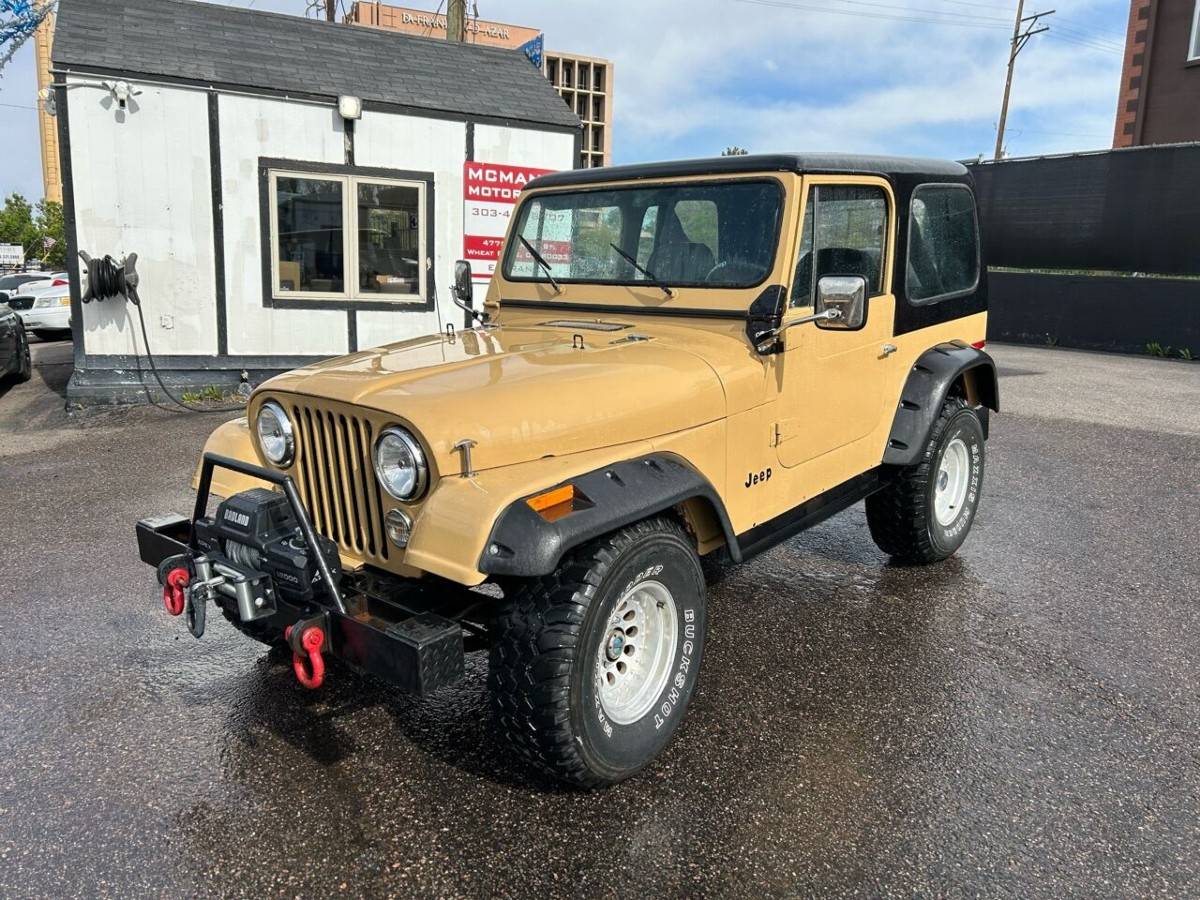 Jeep-Cj-7-1976-1