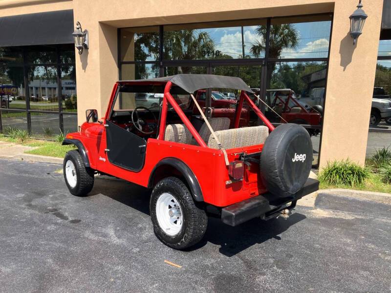 Jeep-Cj-7-open-body-std.-1984-17