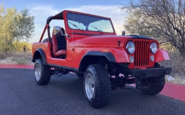 Jeep-Cj-7-open-body-with-extra-duty-suspension-1981