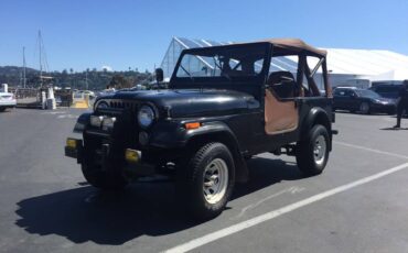 Jeep-Cj-7-open-body-with-extra-duty-suspension-1984-18