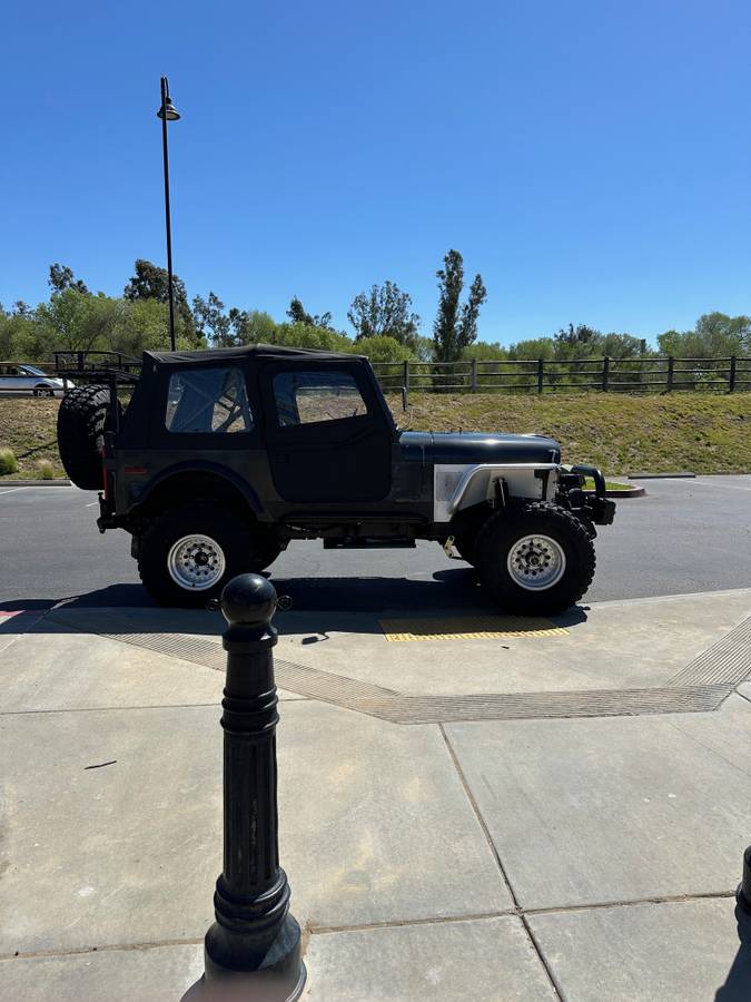 Jeep-Cj7-1979-18