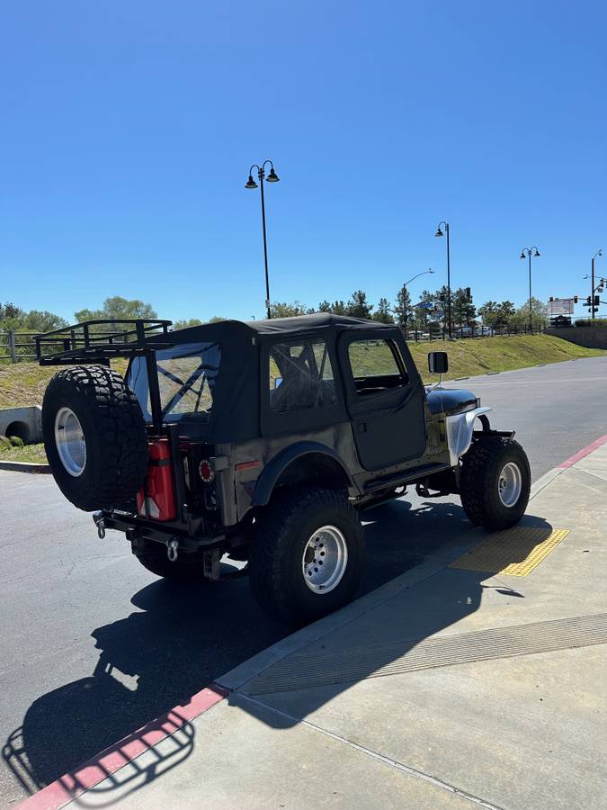 Jeep-Cj7-1979-2