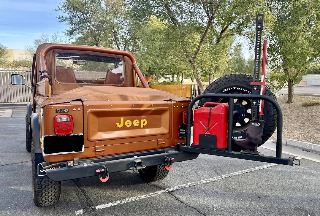 Jeep-Cj8-scrambler-1981-7