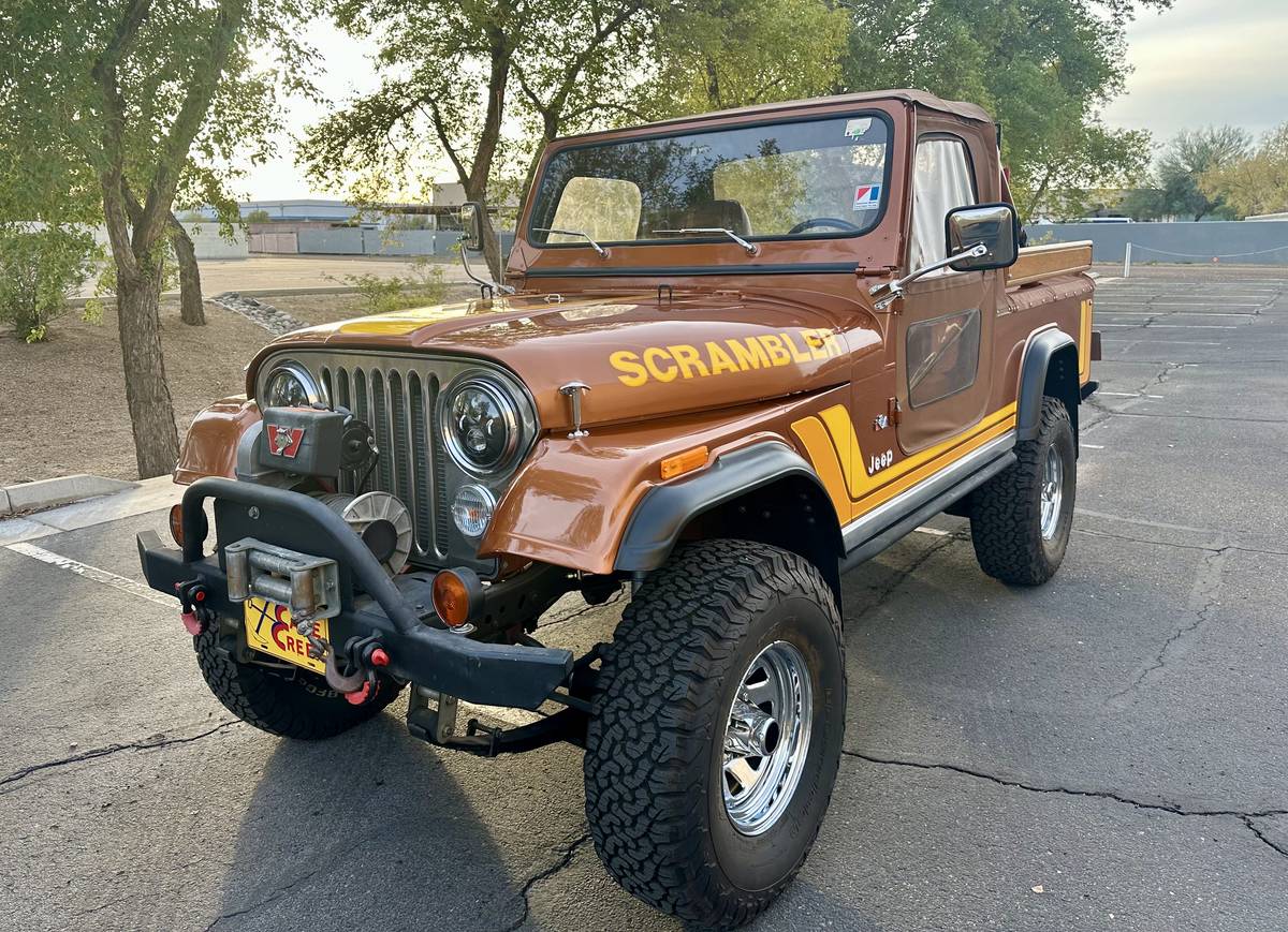 Jeep-Cj8-scrambler-1981