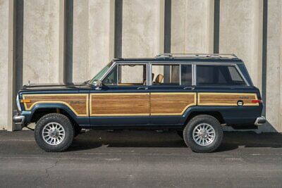 Jeep-Grand-Wagoneer-1988-7