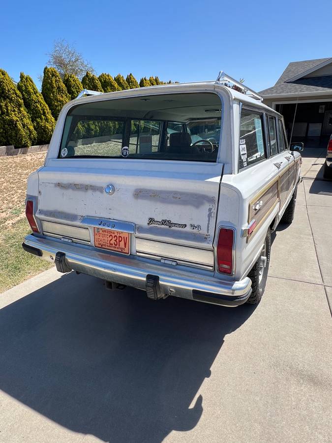 Jeep-Grand-wagoneer-1988-2