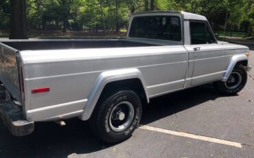 Jeep-J10-pickup-1982-13