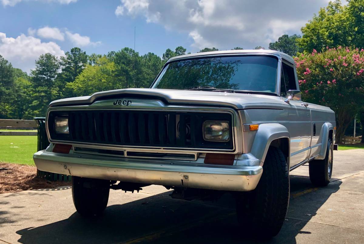 Jeep-J10-pickup-1982