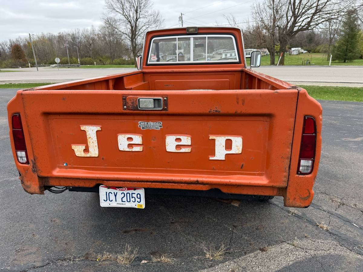 Jeep-J10-pioneer-1976-2