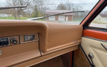 Jeep-J10-pioneer-1976-8