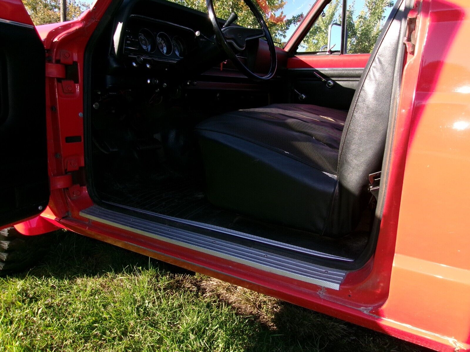 Jeep-J20-Jeep-4X4-Pick-Up-1976-10