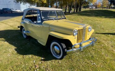 Jeep-Jeepster-convertible-1949