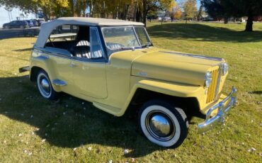 Jeep-Jeepster-convertible-1949-4