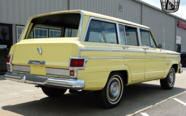 Jeep-Wagoneer-1973-7