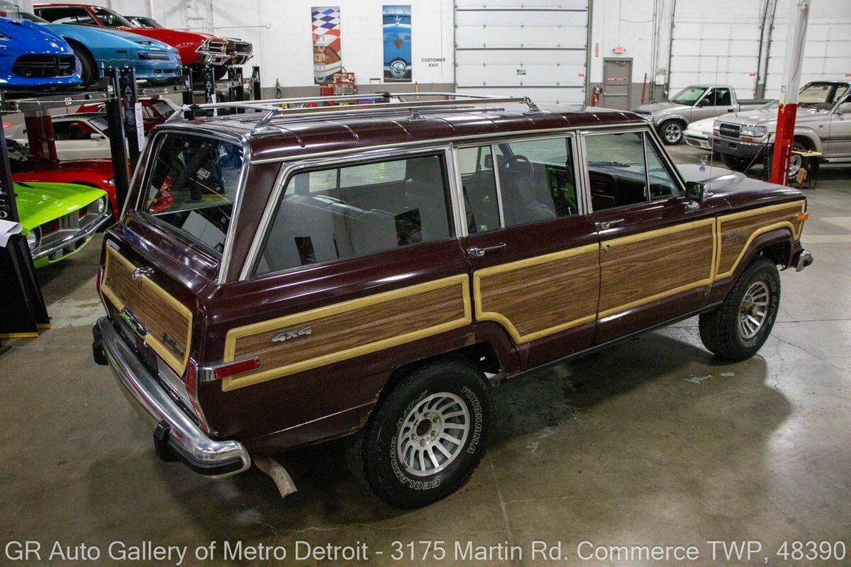 Jeep-Wagoneer-1988-6